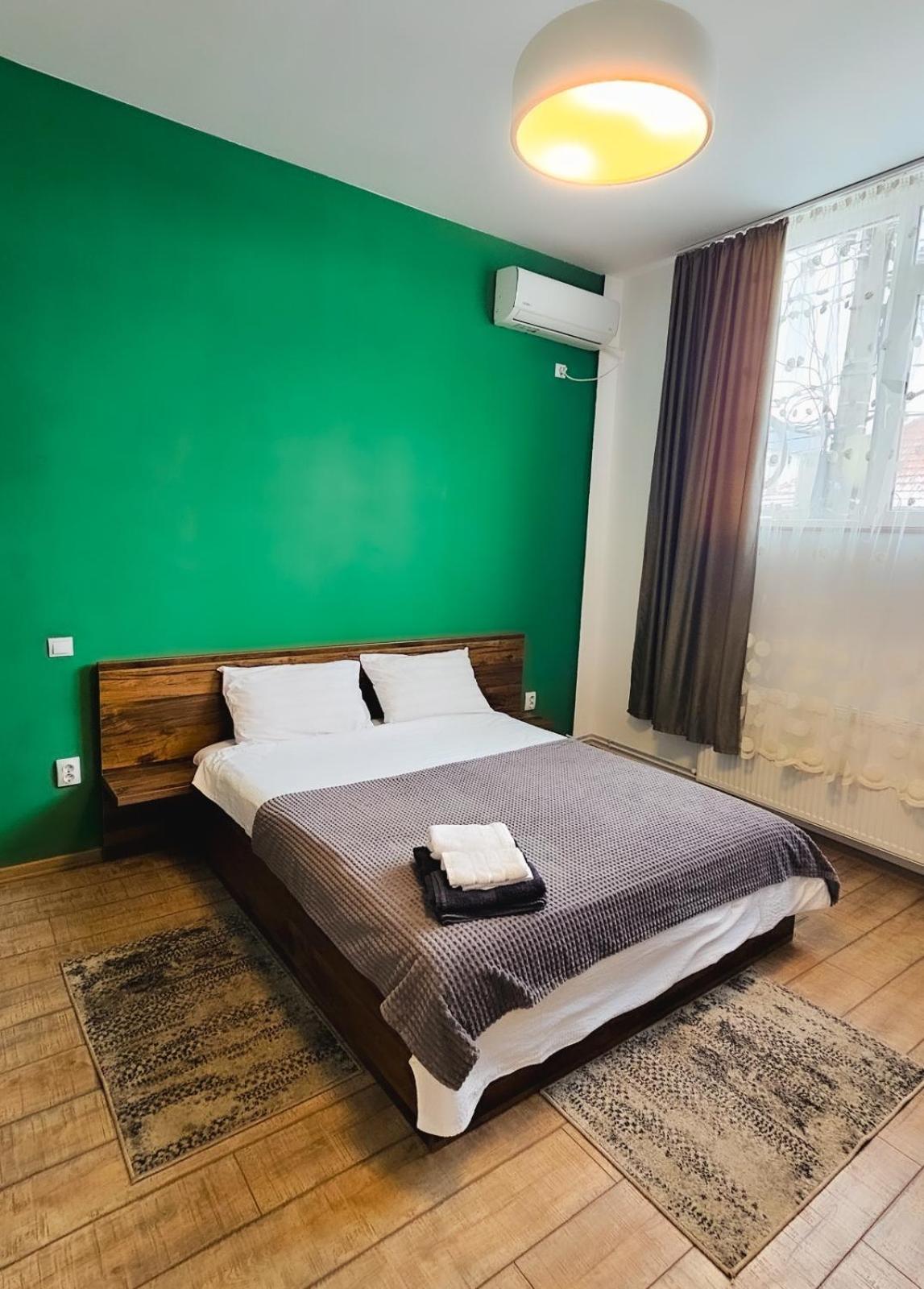 Neva Apartments Fagaras Exterior photo